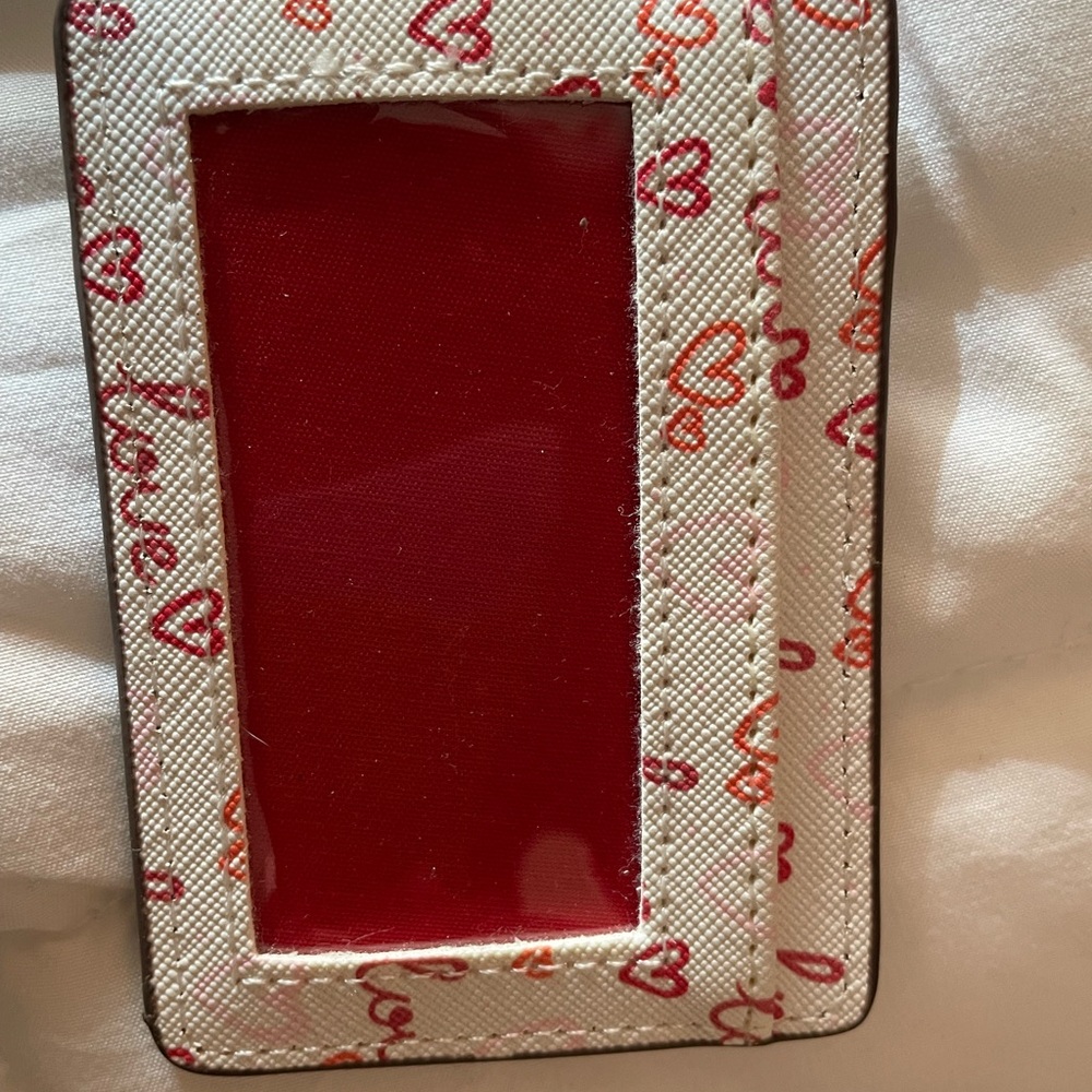 Heart Pattern ID Card Holder